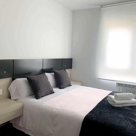 Ramon Y Cajal Suites De Luxe León Eksteriør billede