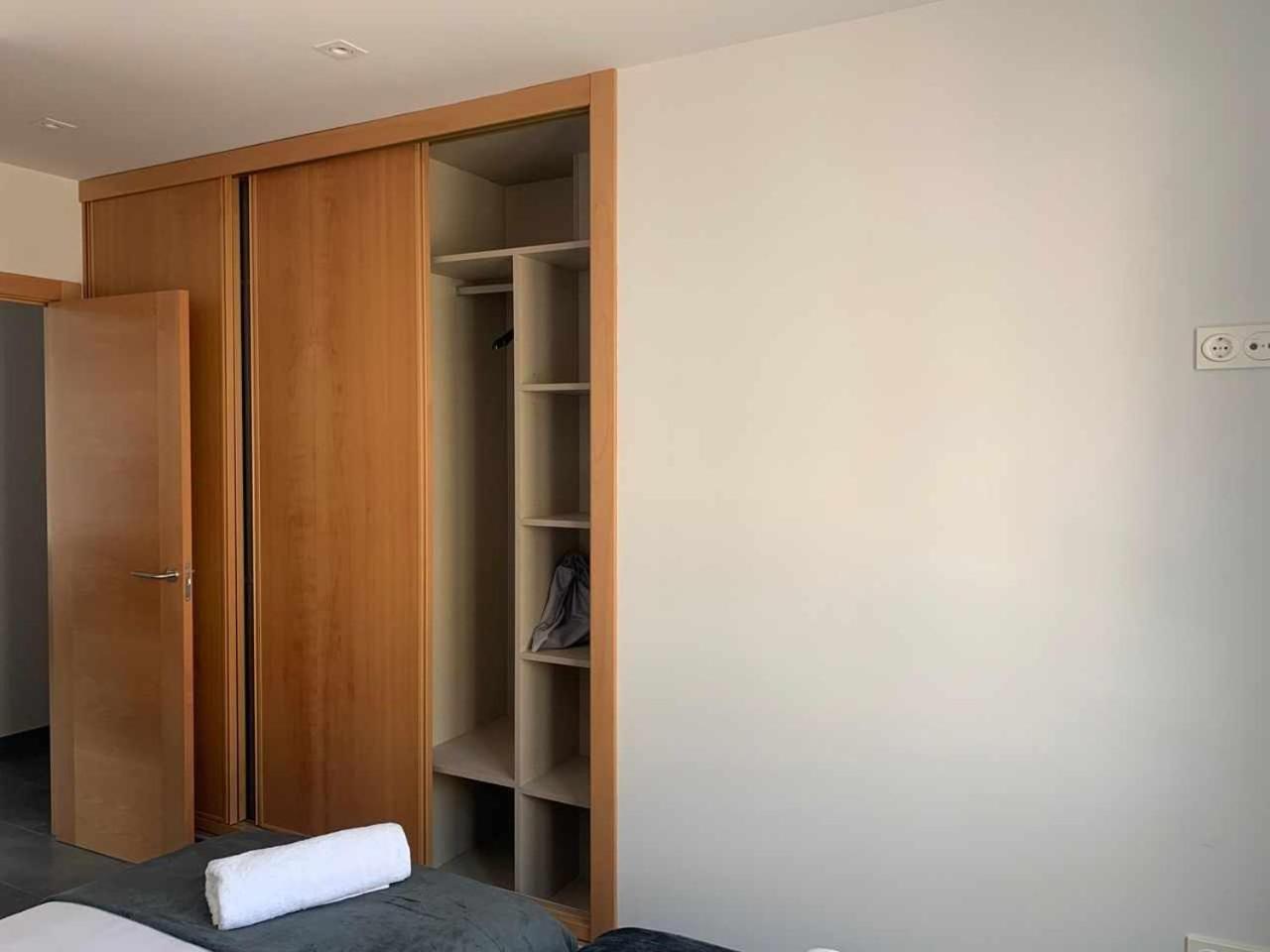 Ramon Y Cajal Suites De Luxe León Eksteriør billede