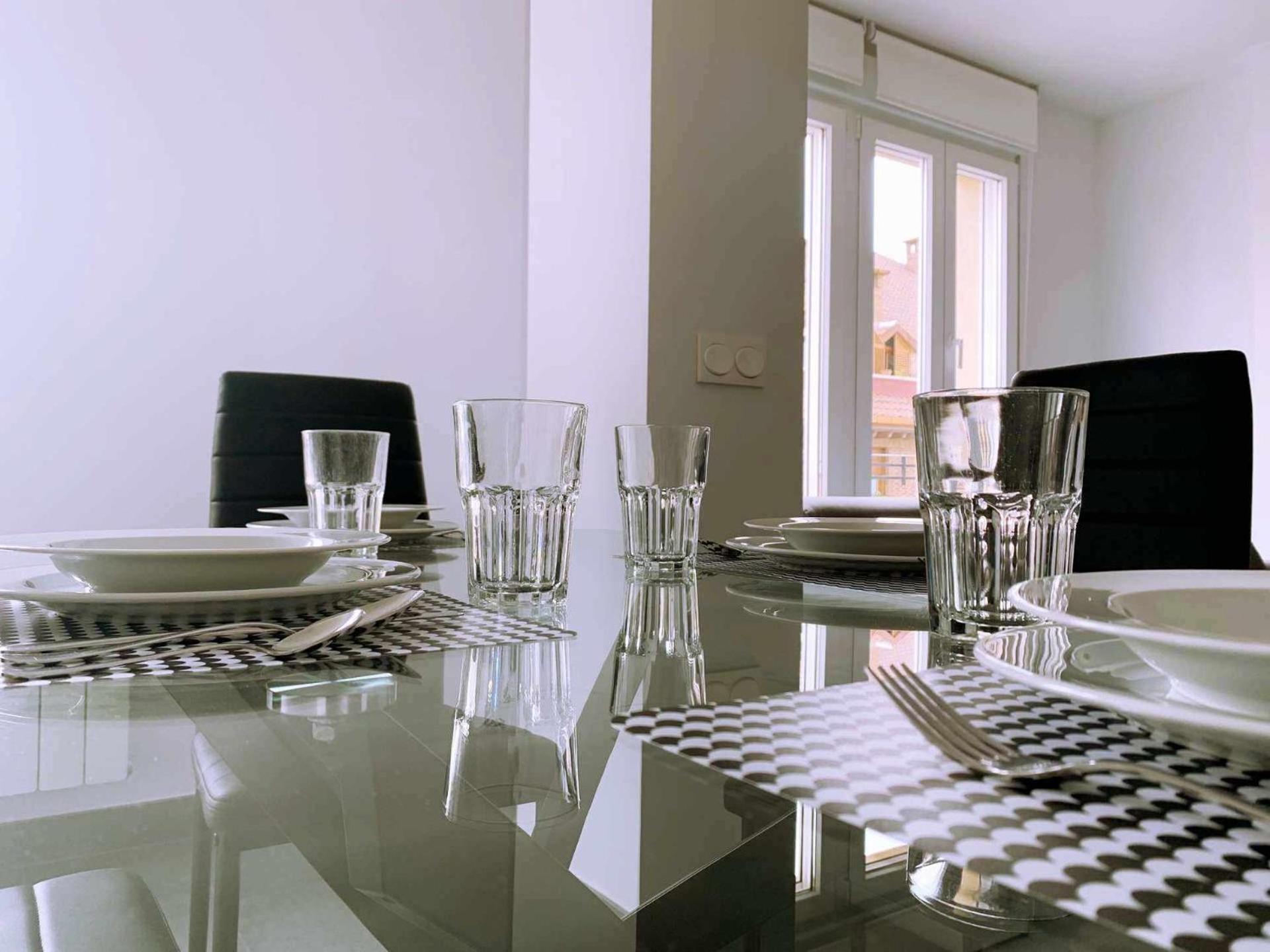 Ramon Y Cajal Suites De Luxe León Eksteriør billede