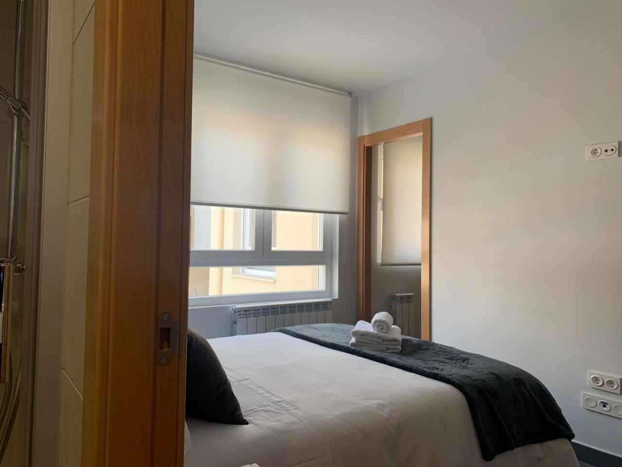 Ramon Y Cajal Suites De Luxe León Eksteriør billede
