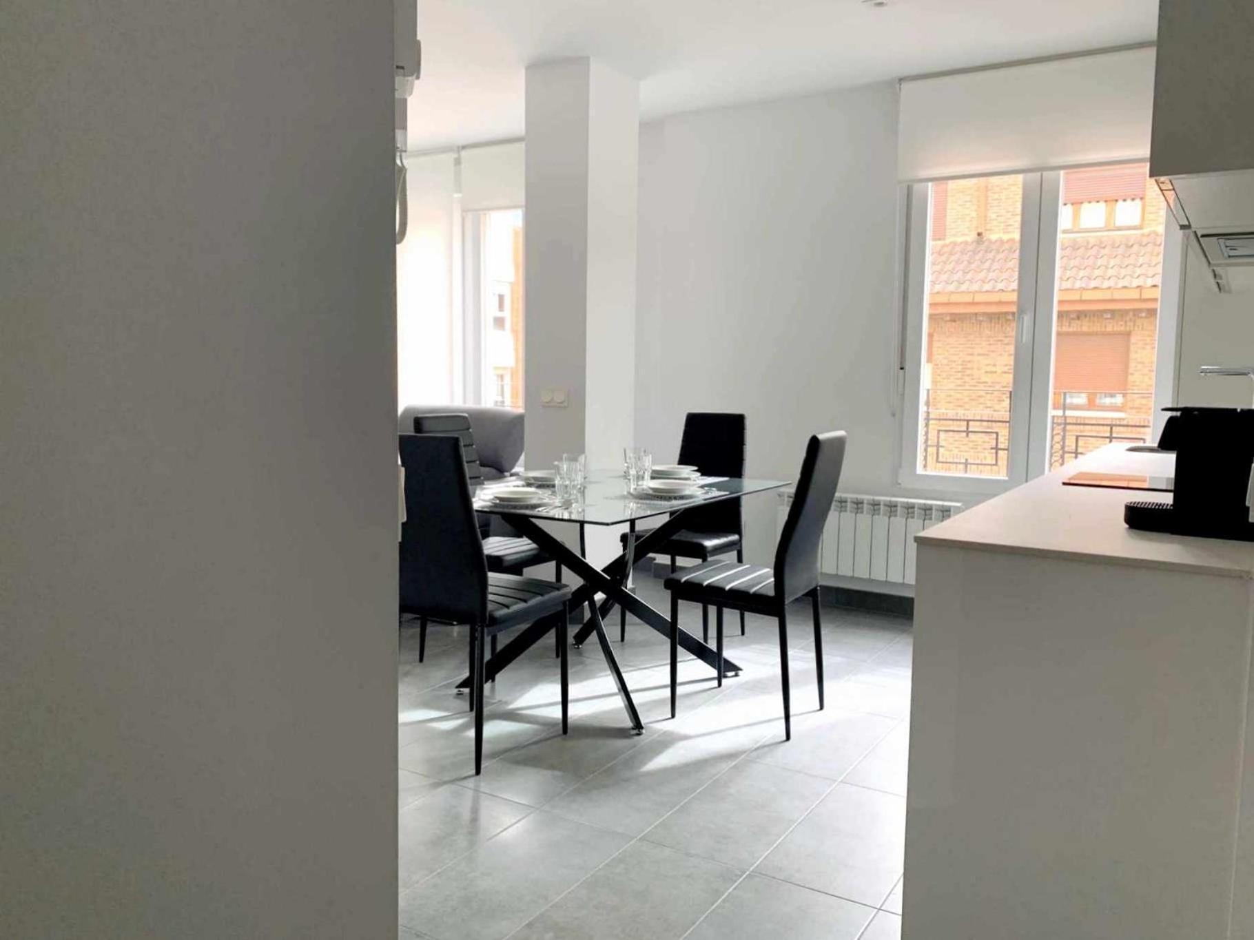Ramon Y Cajal Suites De Luxe León Eksteriør billede
