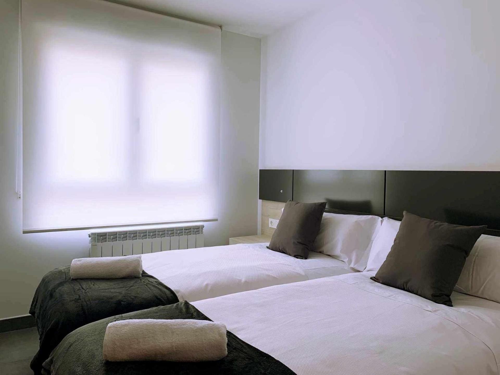 Ramon Y Cajal Suites De Luxe León Eksteriør billede